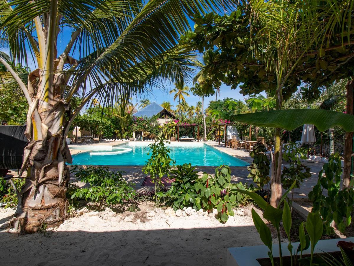 Tropical Boutique Hotel & Resto Pingwe Bagian luar foto